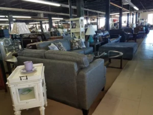 Showroom Furniture | Kelly's Carpet & Furniture