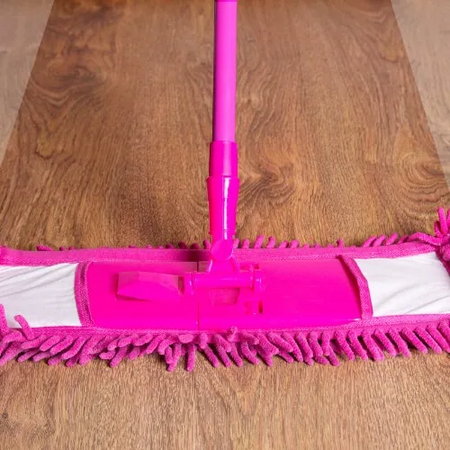 laminate_cm4_500x500 Laminate Floor Cleaning | Kelly's Carpet & Furniture