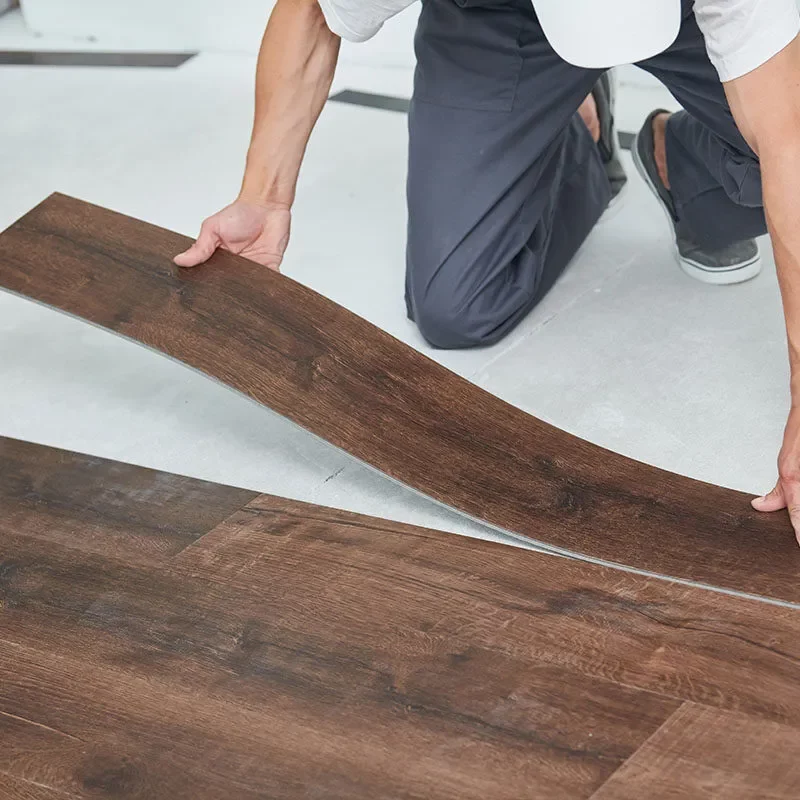 DuringVinylInstall-square Vinyl Installation | Kelly's Carpet & Furniture
